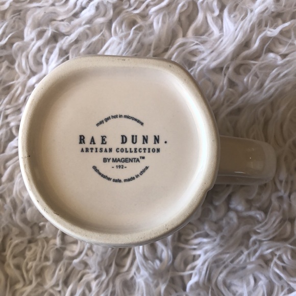 Rae Dunn Best Mom Mug - Picture 3 of 3